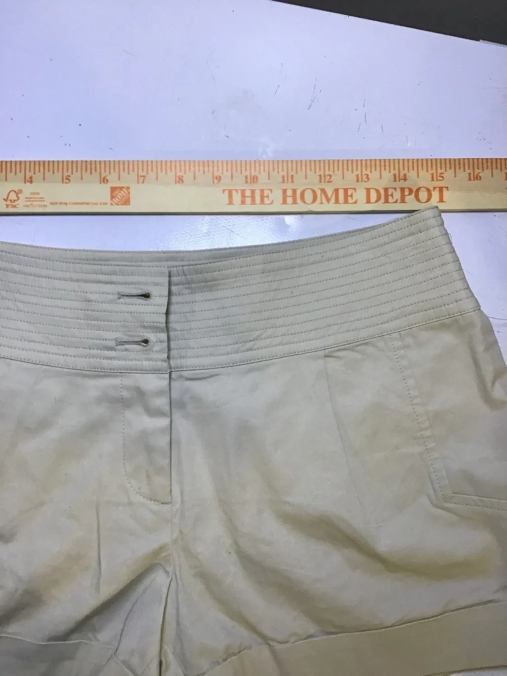 Tory Burch Cream High-Waist Ribbed Band Shorts with Gold Buttons - Picture 6 of 10